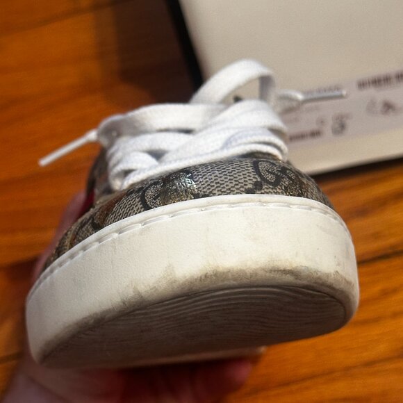 Gucci Supreme Sneakers with Bees - Picture 9 of 16